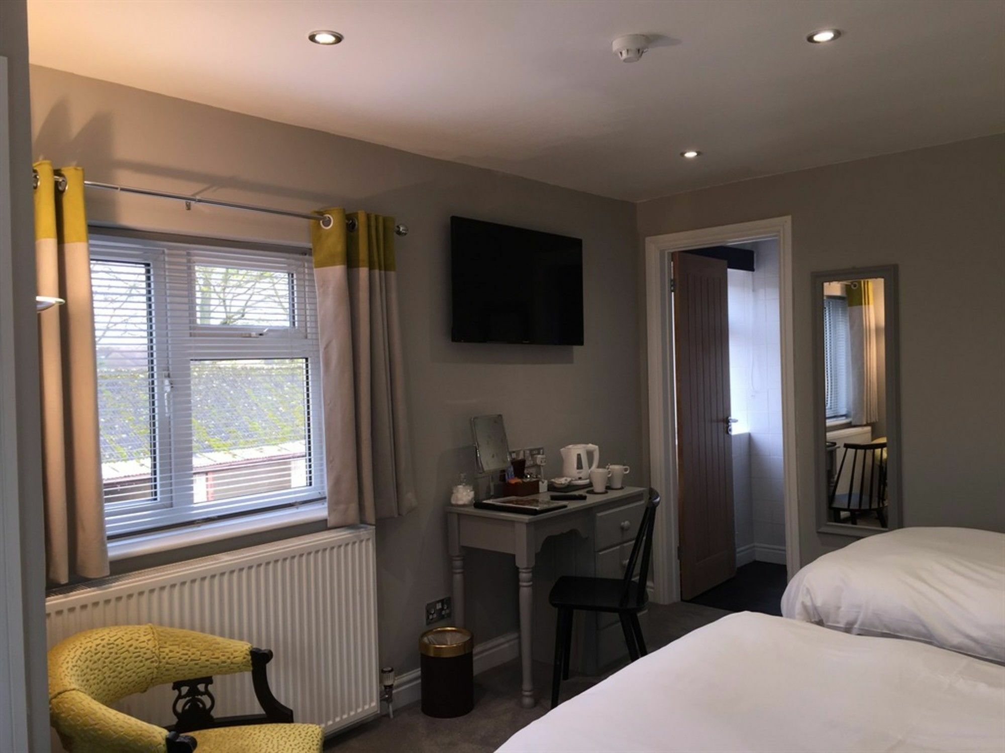 The Lansdowne Bed & Breakfast