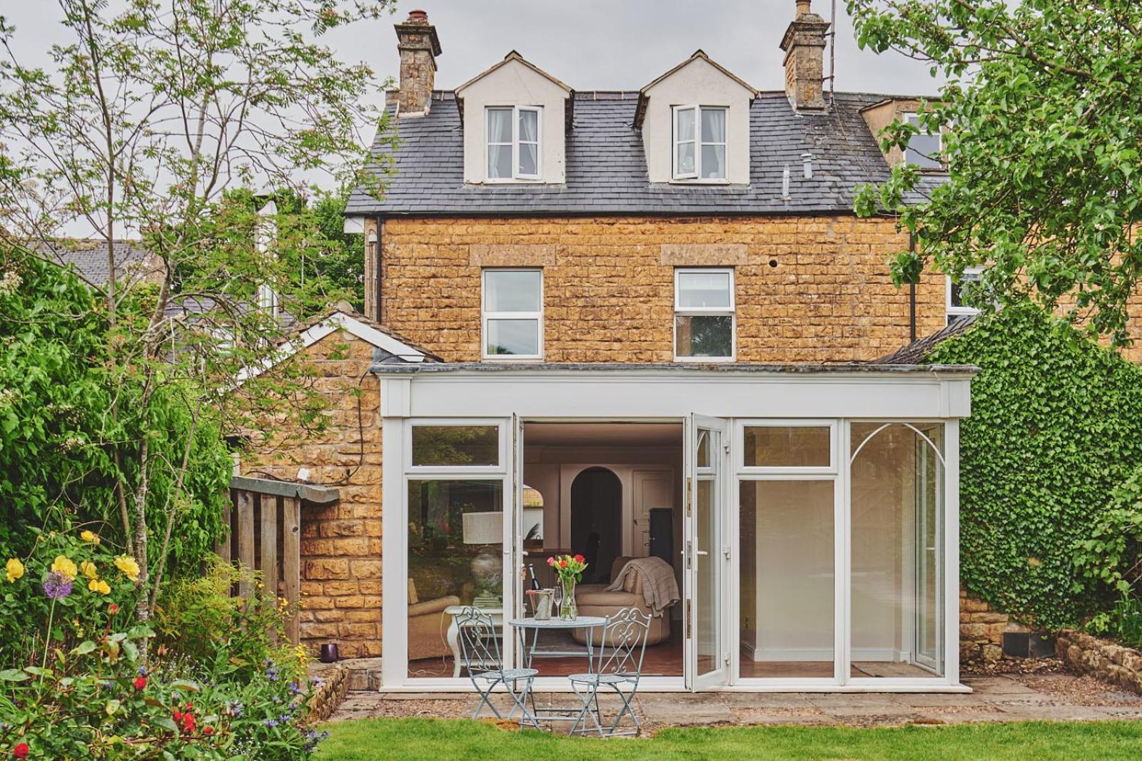 The Lansdowne 5*